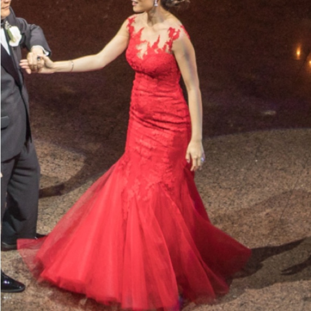 Pronovios red ball gown